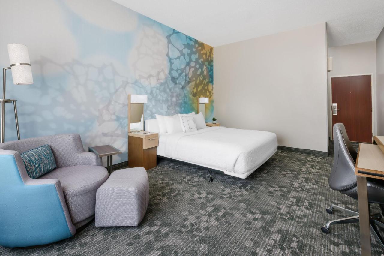 Courtyard By Marriott Dallas Hotel Lewisville